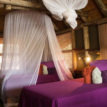 Epupa Falls Lodge Phòng bức ảnh